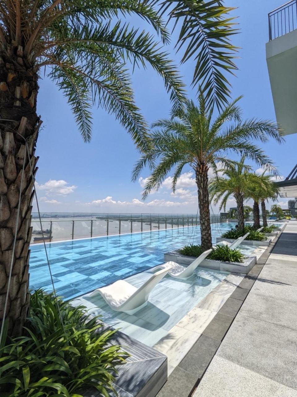 Appartement River Panorama For Rent 2 Bedroom 35 Rooptop Pool Hô Chi Minh-Ville